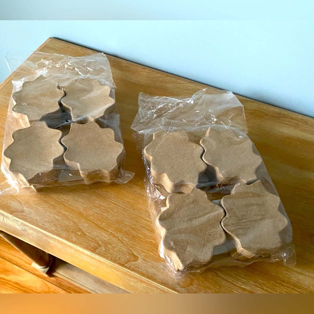 Paper Mache lidded leaf shape boxes 8 count